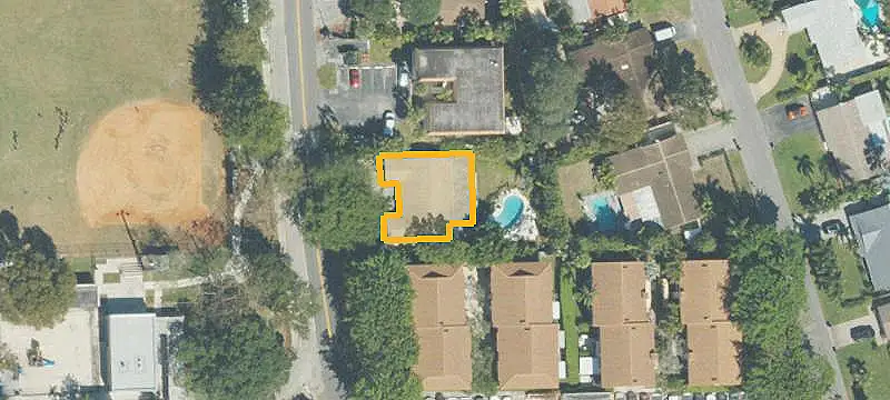 Renovated Duplex with Pool