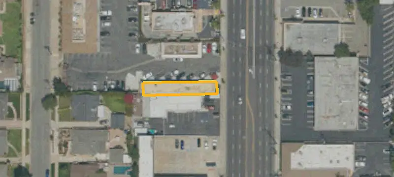 Signalized-Corner Strip Mall