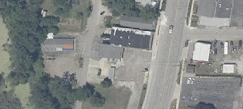 Two-Level Restaurant Building