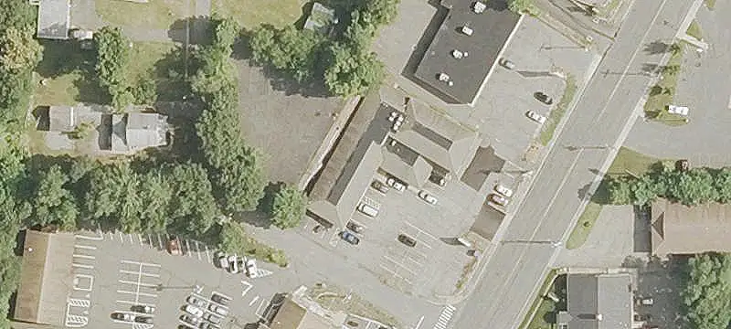 Mixed-Use Retail and Office Complex
