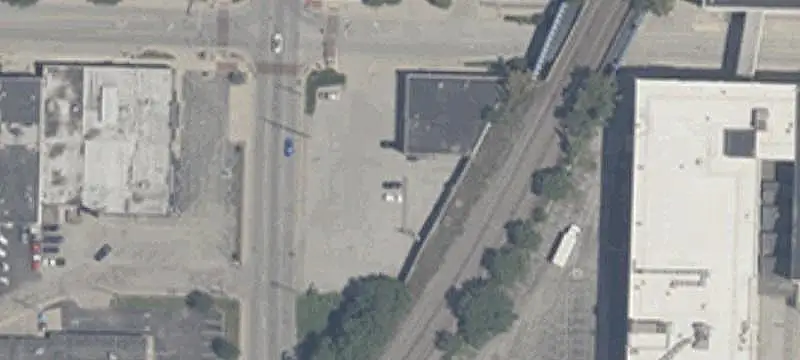 Flex Building with Drive-In Door
