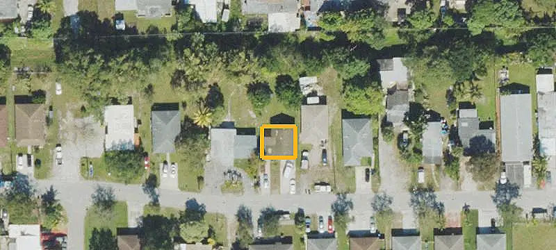 Renovated Triplex with New Roof
