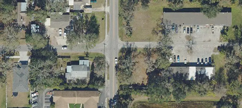 20-Unit Concrete-Block Apartment Building