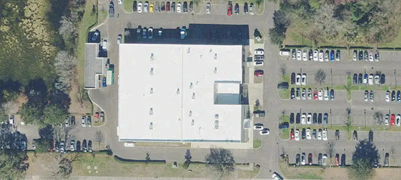 Automotive Property with Car Wash