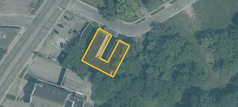 31-Unit Apartment Building