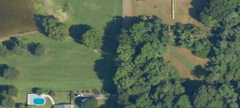 Land / Acreage (more than 10 acres)