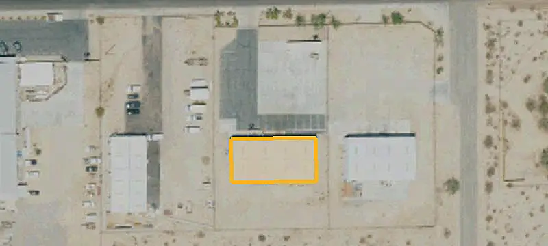 Corner-Lot Flex Space