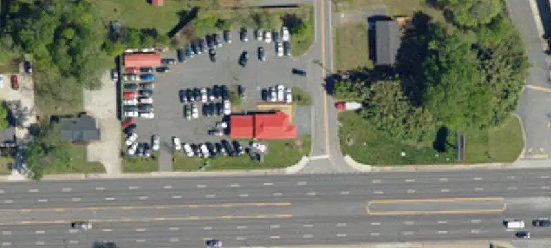 Corner Showroom and Sales Center