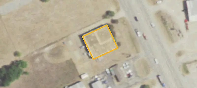Commercial Land Near Retail