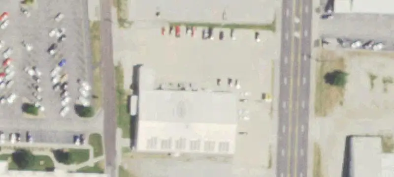Automotive Property with Service Center