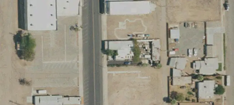 Flexible-Layout Office Property