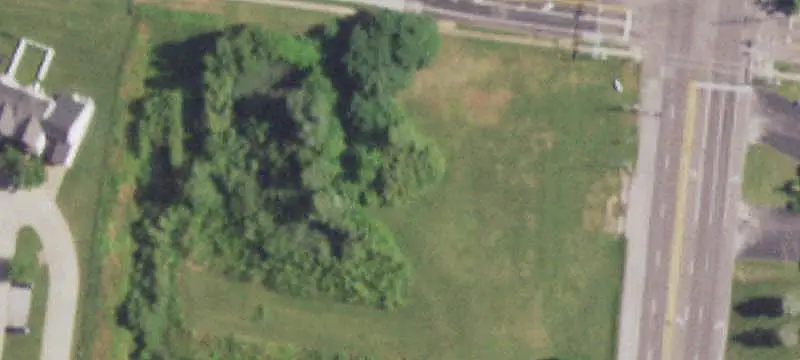 Signalized Commercial Land