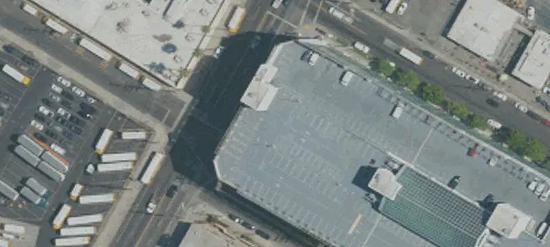 Indoor Retail Condominium with Freight Elevators