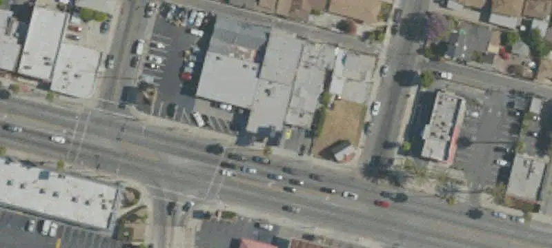 Automotive Repair Shop with 10 Bays