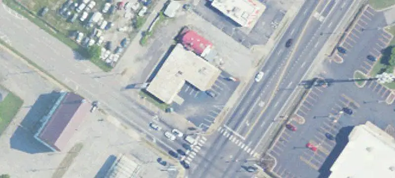 Sherwin-Williams Storefront Property