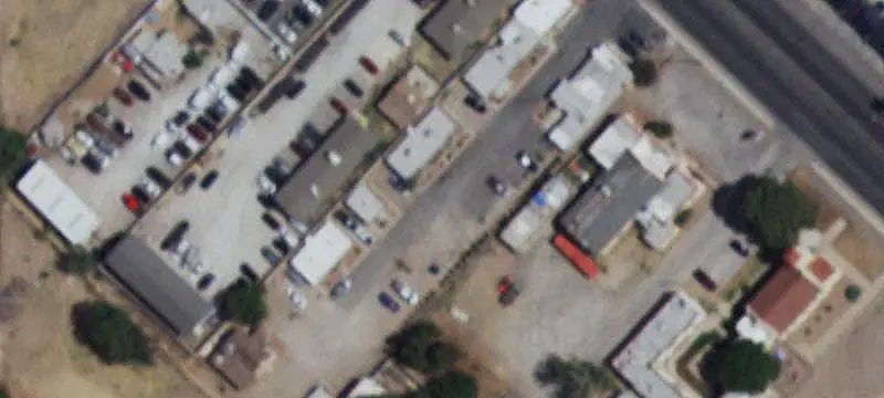 Automotive Property with Mechanic Shop