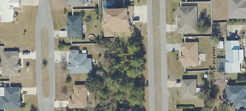 Lots And Land / Lots