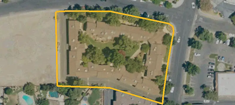 Commercial Land with Utility Access
