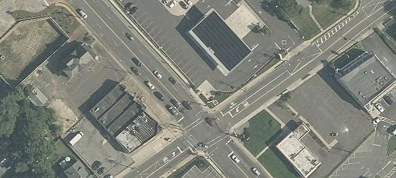 Top-Floor Mixed-Use Space