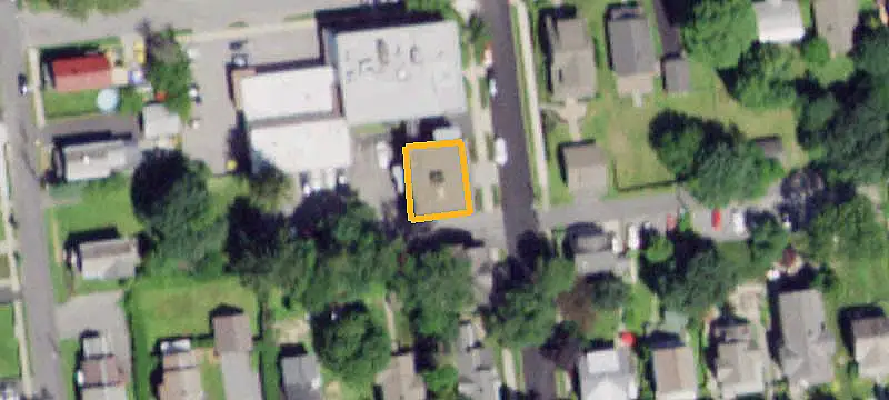 Office Building with Private Parking