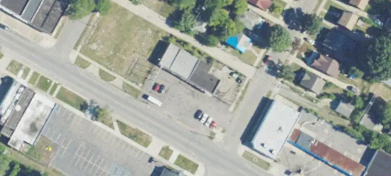 5-Bay Auto Repair Shop