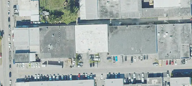 Renovated Flex Space with Dock Positions