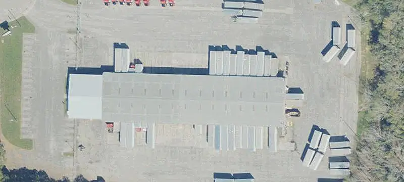 Cross-Dock Distribution Center