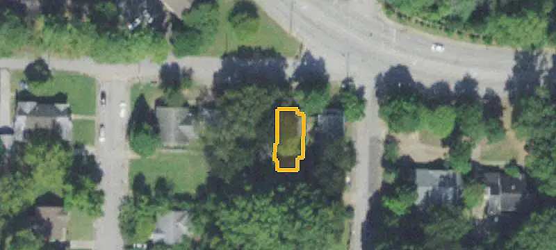 Two-Unit Duplex with Shared Yard