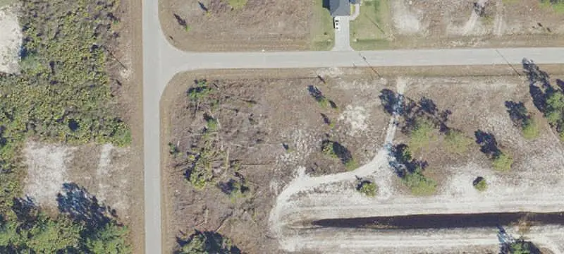 1210 Decature Street East, Lehigh Acres, FL 33974
