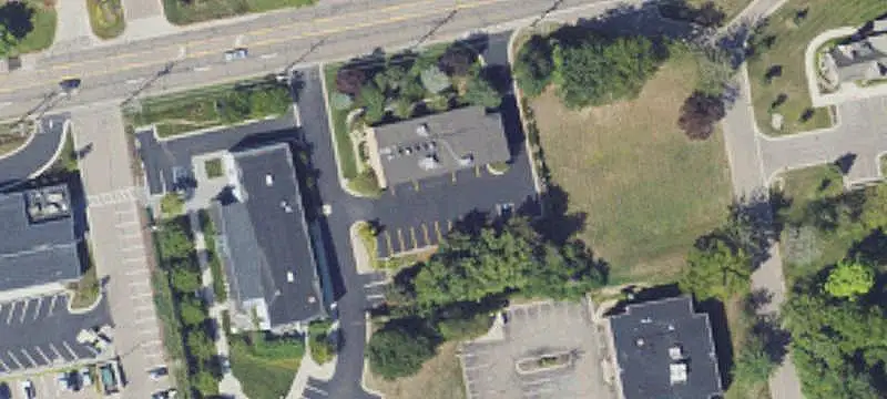 Three-Story Freestanding Office