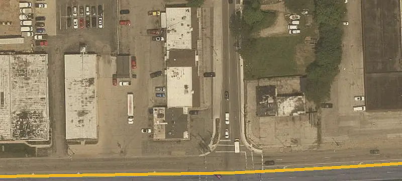 Multi-Unit Retail Plaza