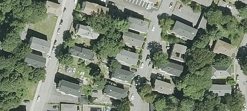 Renovated Triplex with Tandem Parking