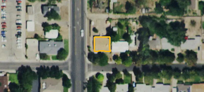 Warehouse Space with Fenced Yard