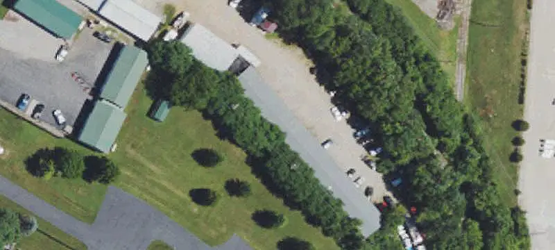 Flex Building with Vacant Garage Bay