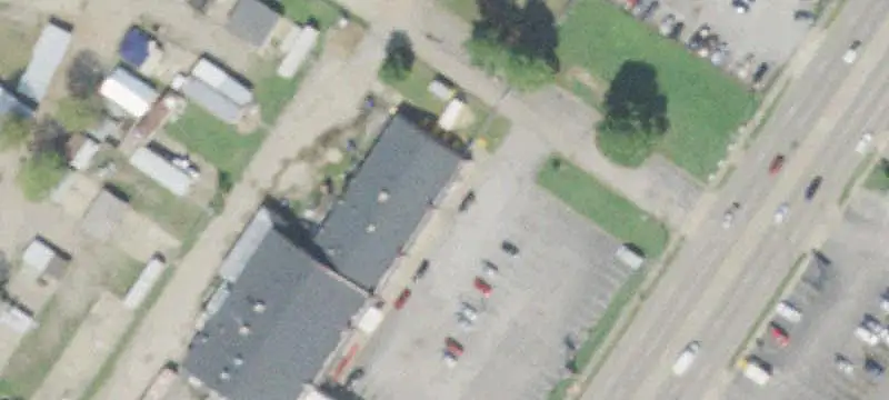 Seven-Unit Retail Center