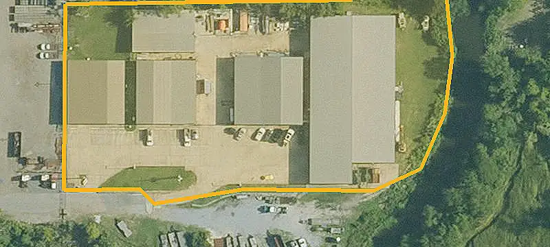 Fenced Flex Space with Warehouses