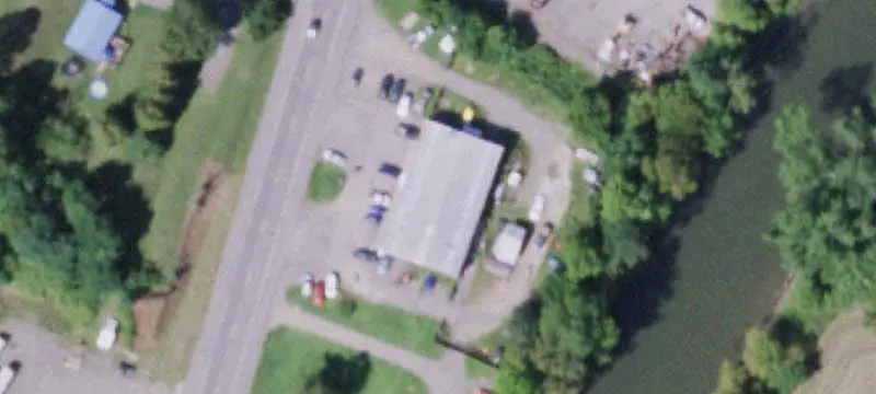 Auto Repair Shop with Multiple Bays