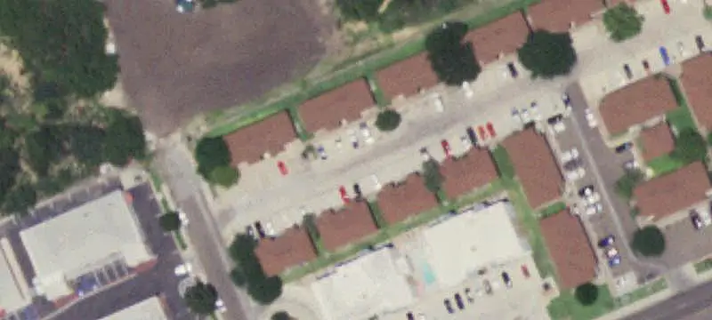 32-Unit Apartment Building