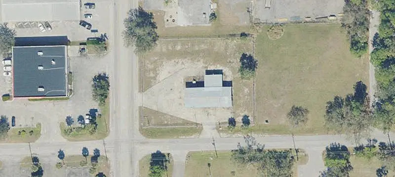 Commercial Land with Three Frontages