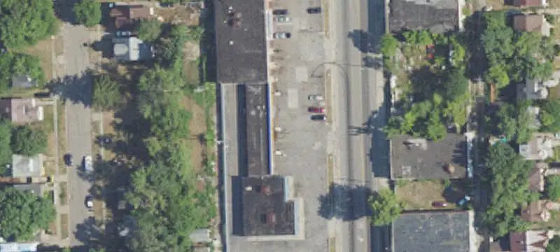 7-Bay Auto Shop