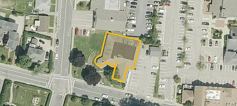 Mixed-Use Property with Mezzanine