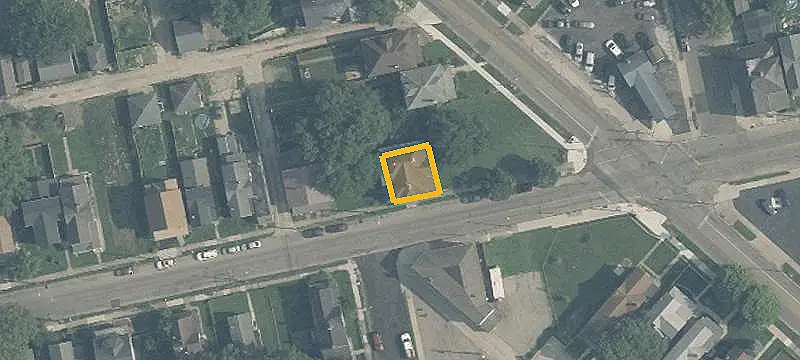 Updated Duplex with Common Areas