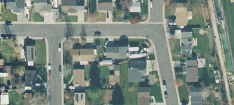 Guitar Center Single-Tenant Storefront