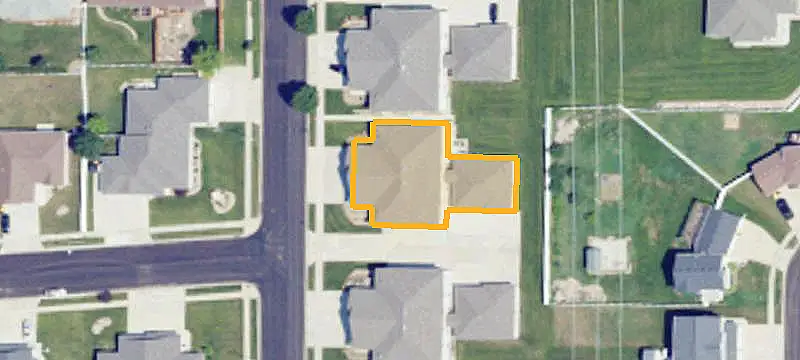 55+ Residential Income Property with Storage