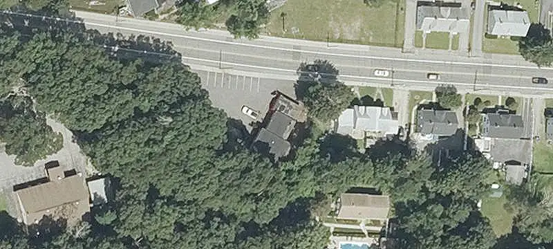 Four-Bay Automotive Building