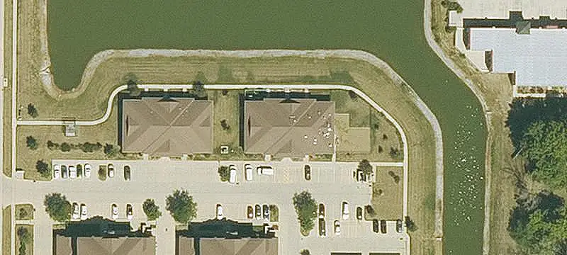 Office Units with Fenced Yard