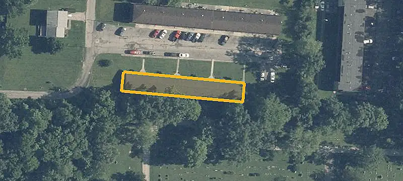 7-Unit Ranch-Style Apartment Building