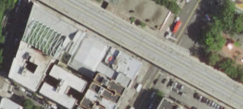 Parking Garage with Buildable Area