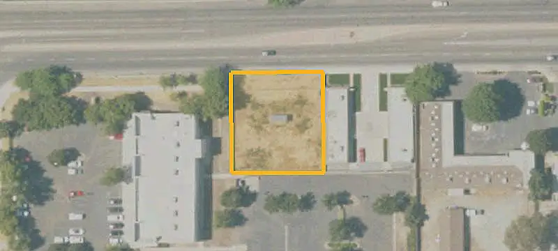 Commercial Land with Office Building