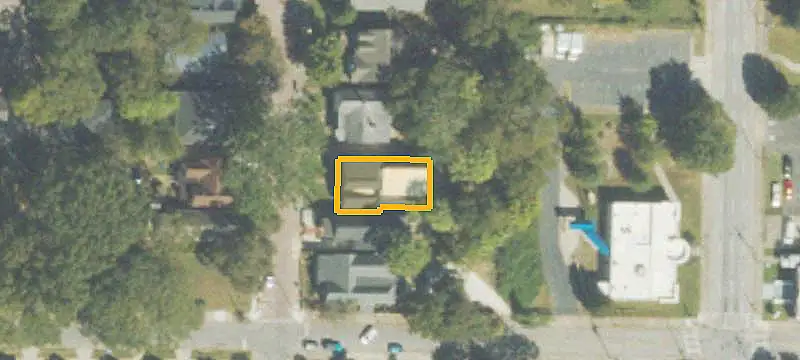 Newly Built Duplex with Driveway